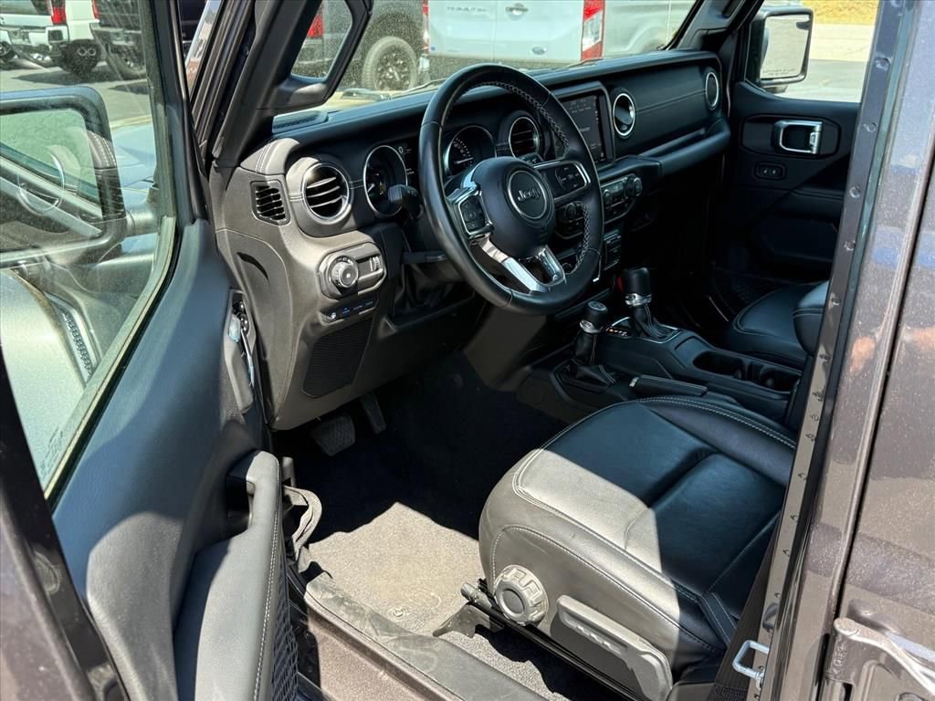 Used 2023 Jeep Wrangler Unlimited Sahara w/ Cold Weather Group image 10