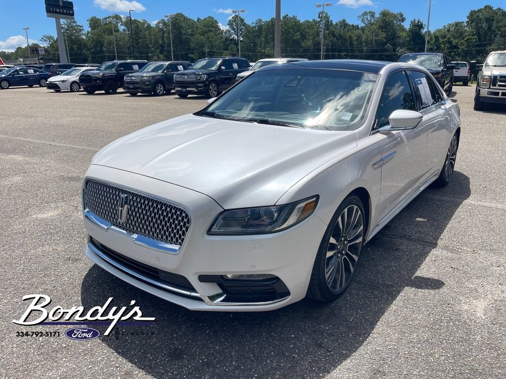 Used 2019 Lincoln Continental Select FWD image 3