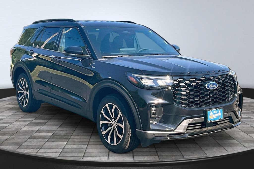 New 2026 Ford Explorer ST-Line