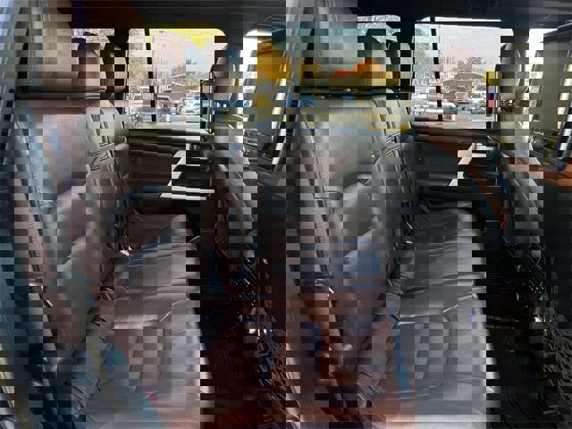 Used 2017 Toyota Land Cruiser image 31