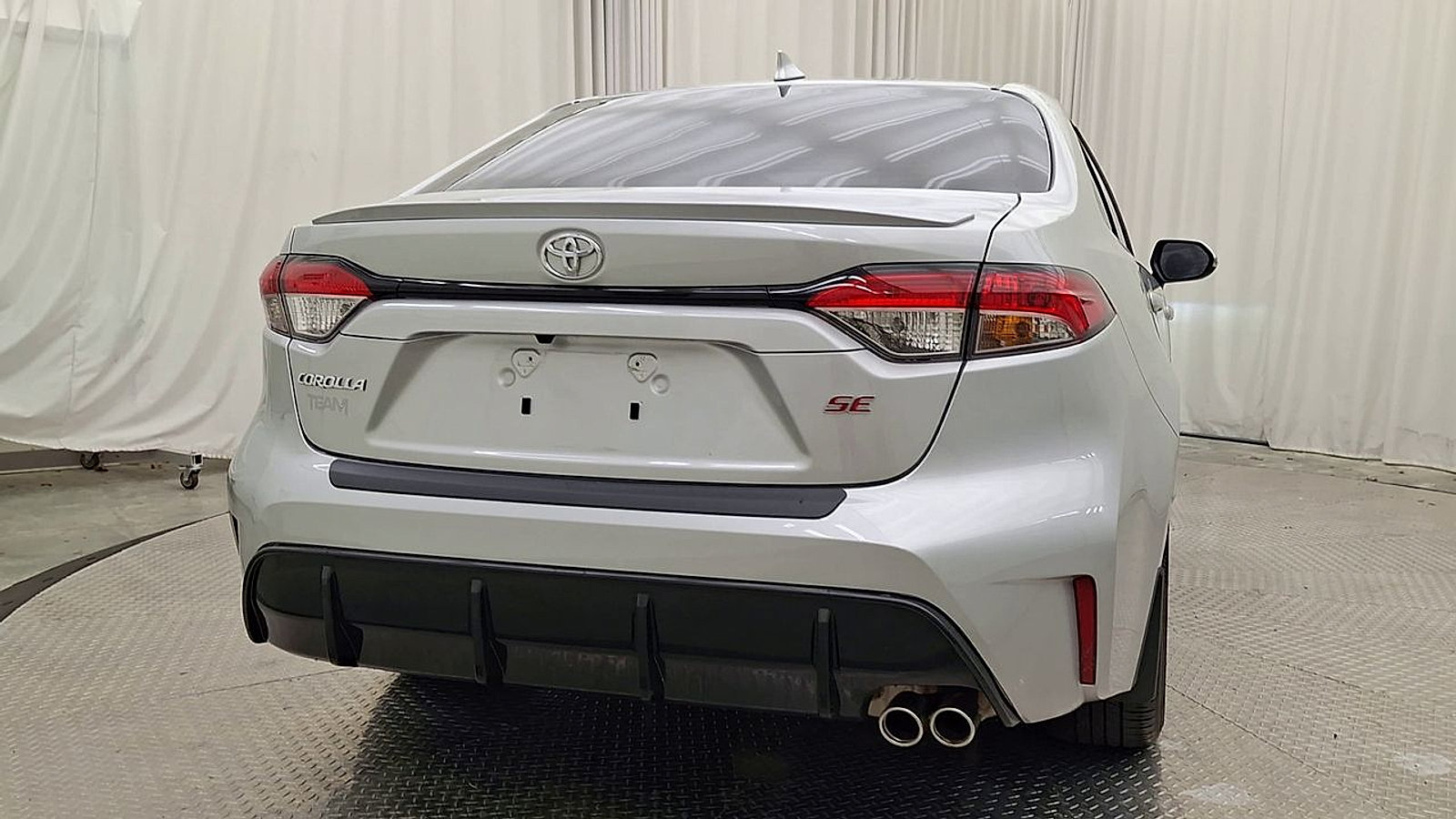 Certified 2024 Toyota Corolla SE FWD image 4