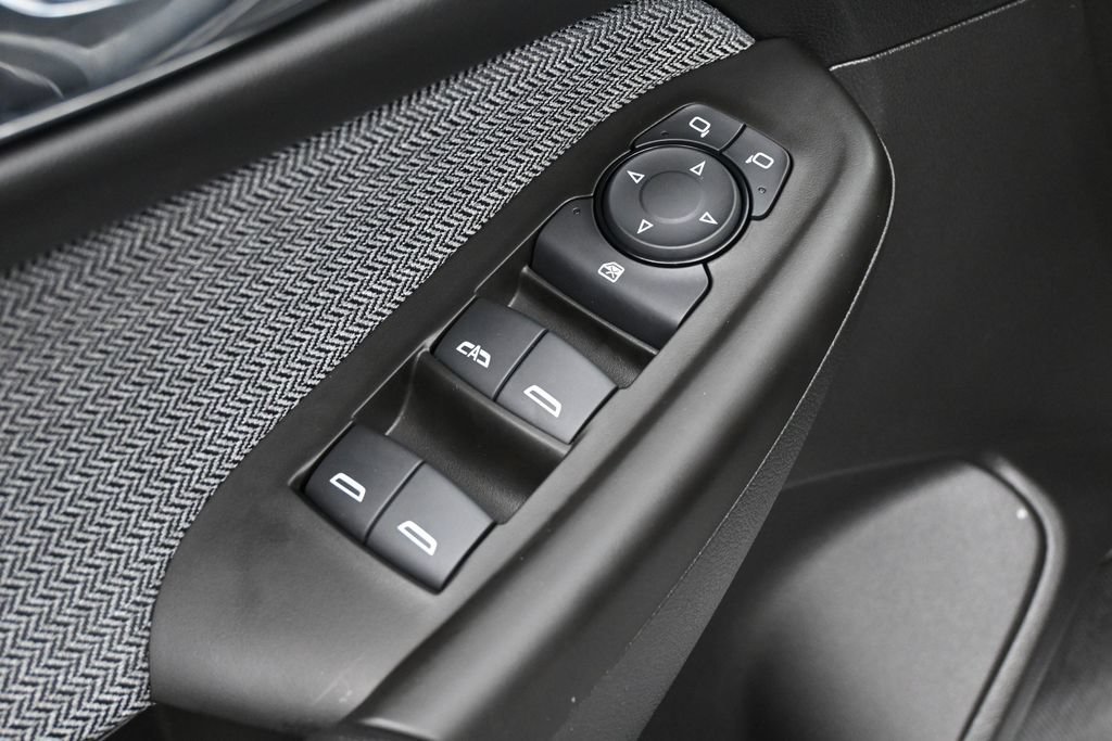 Used 2026 Chevrolet TrailBlazer LS FWD image 14
