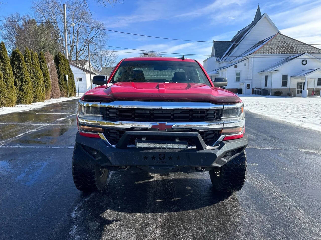 Used 2016 Chevrolet Silverado 1500 LT image 2