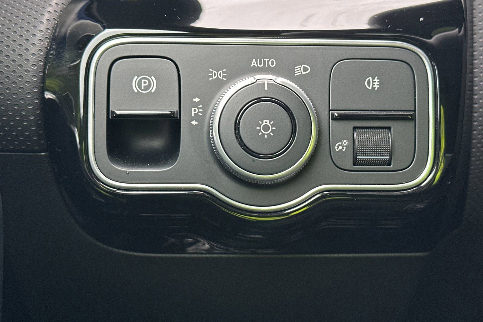 Certified 2026 Mercedes-Benz CLA 250 image 35