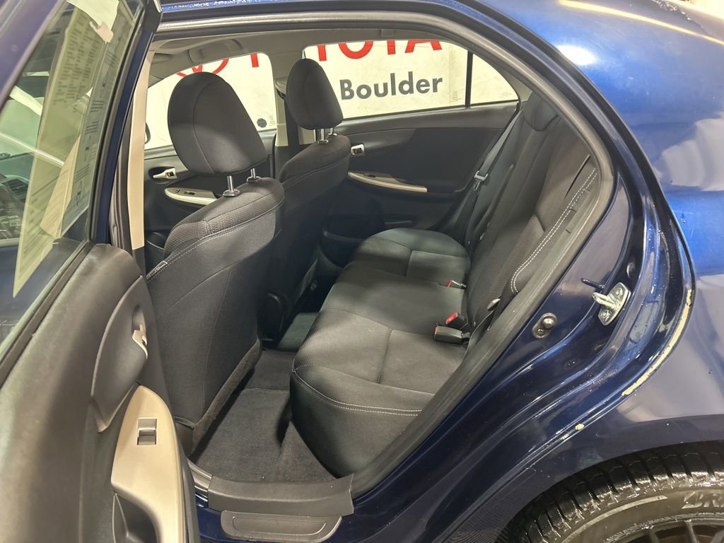 Used 2012 Toyota Corolla S image 19