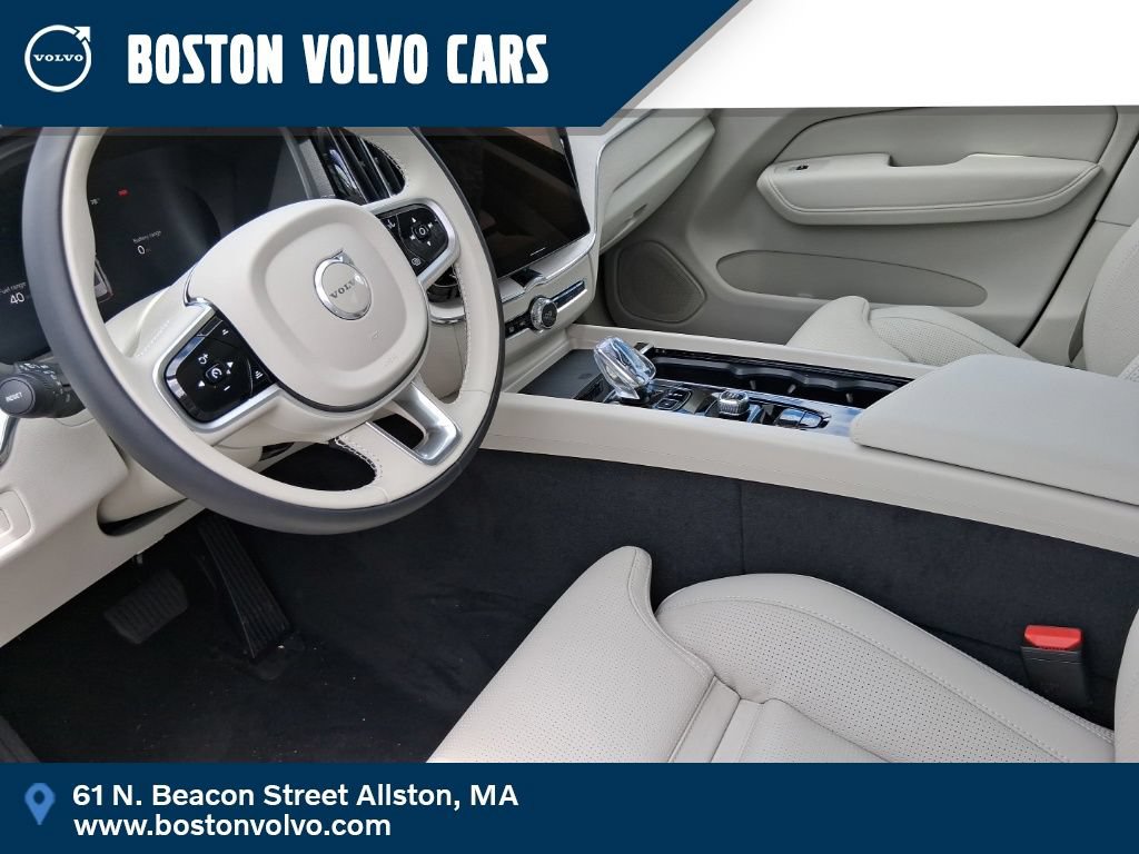 New 2026 Volvo XC60 T8 Ultra w/ Protection Package Premier AWD/4WD image 10