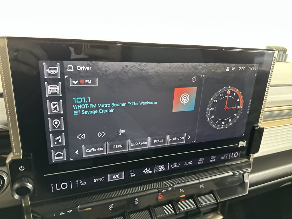 Used 2024 GMC Hummer EV 2X w/ LPO, Illumination Package AWD/4WD image 16