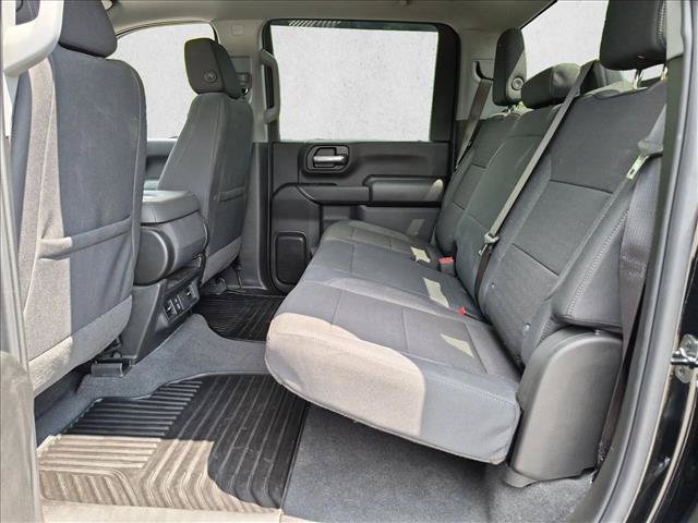 Used 2025 Chevrolet Silverado 2500 Custom w/ Custom Value Package AWD/4WD image 18