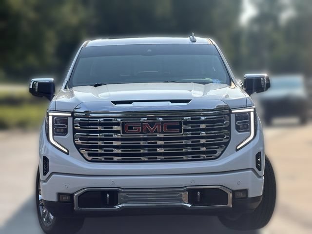 Used 2024 GMC Sierra 1500 Denali w/ Denali Reserve Package AWD/4WD image 2