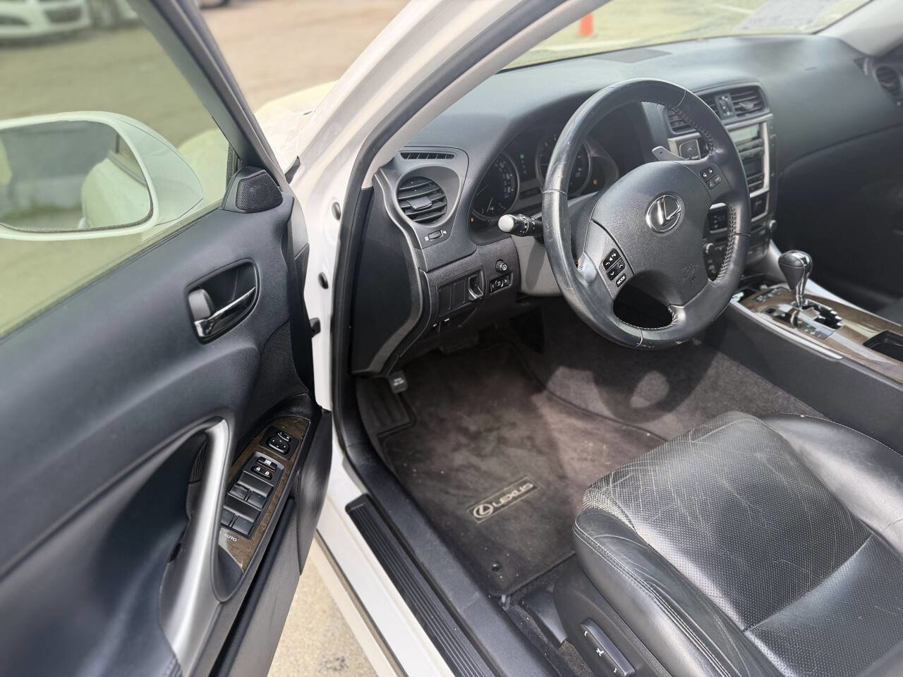 Used 2008 Lexus IS 250 image 10