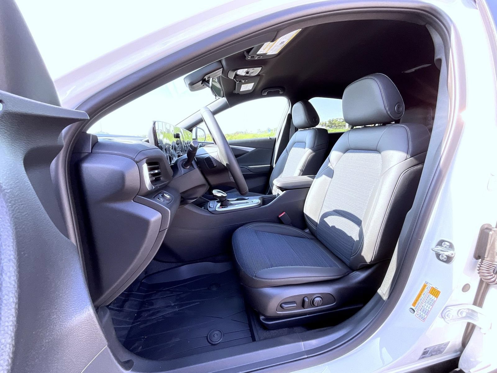 New 2026 Buick Envista Preferred w/ Convenience I Package FWD image 10