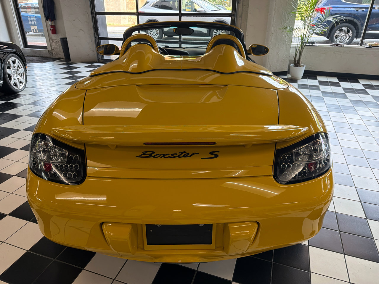 Used 2002 Porsche Boxster S image 5