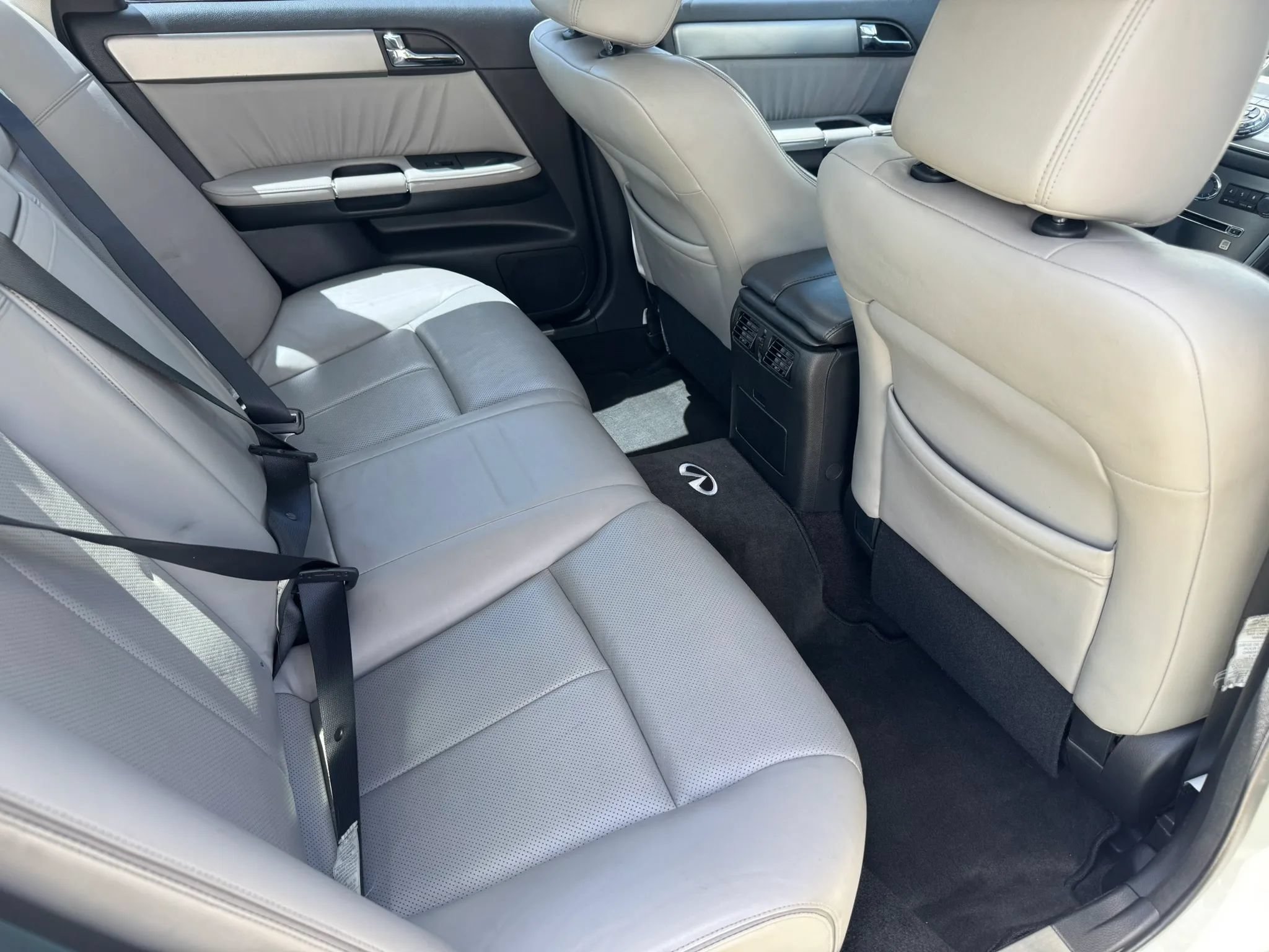 Used 2006 INFINITI M35 w/ (J02) Journey Sport Pkg RWD image 16