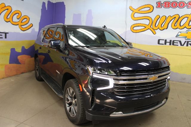 Used 2021 Chevrolet Tahoe LT w/ LT Signature Package AWD/4WD image 2