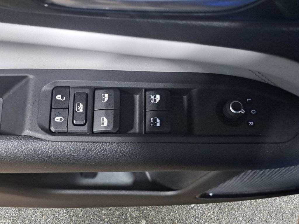 Certified 2022 Jeep Compass Limited image 29