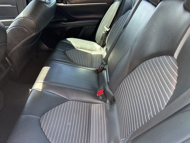 Used 2024 Toyota Camry SE w/ Cold Weather Package FWD image 22