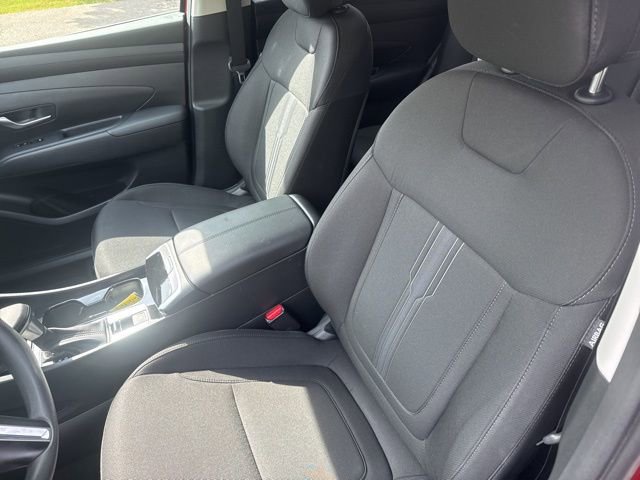 Used 2025 Hyundai Tucson SEL FWD image 16