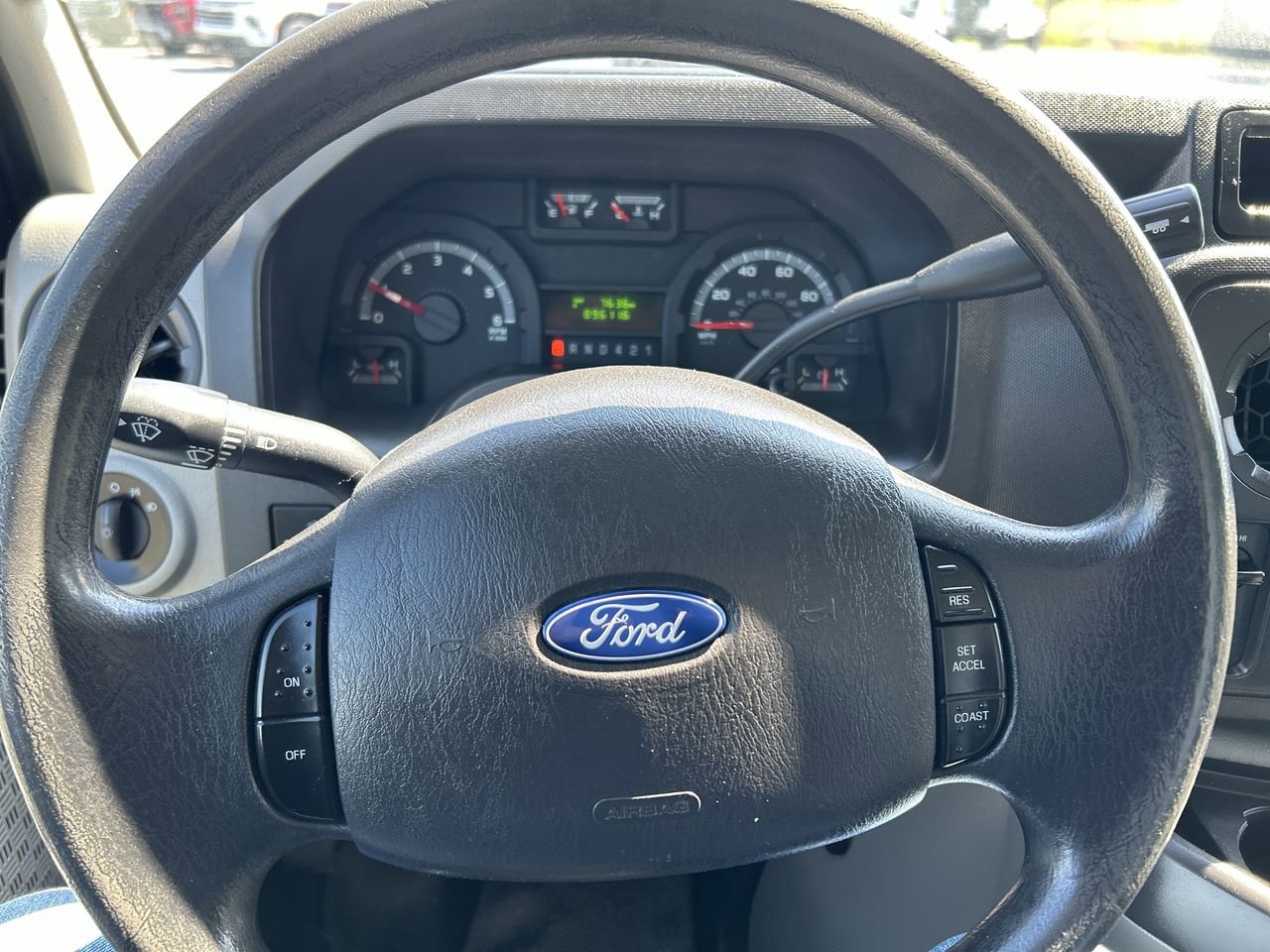 Used 2018 Ford E-350 and Econoline 350 Super Duty w/ Power Windows & Locks Group RWD image 22