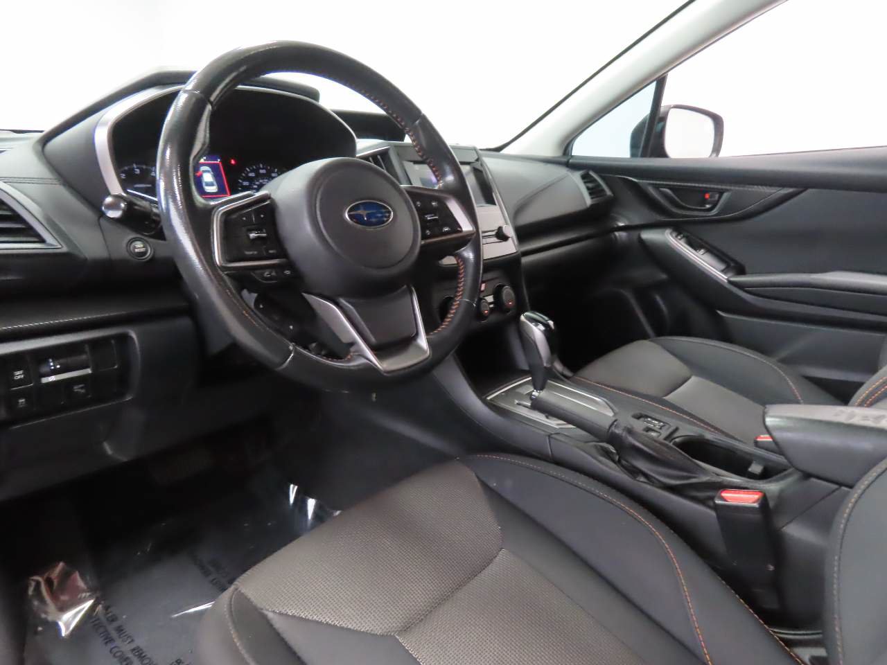 Used 2018 Subaru Crosstrek 2.0i Premium AWD/4WD image 8