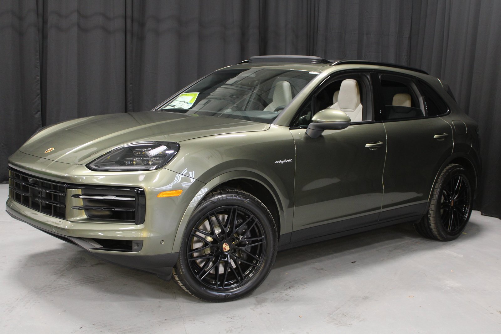 New 2026 Porsche Cayenne E-Hybrid