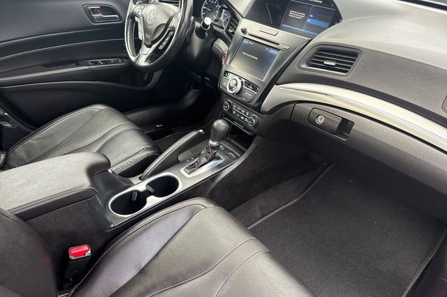 Used 2019 Acura ILX w/ Premium Package image 16