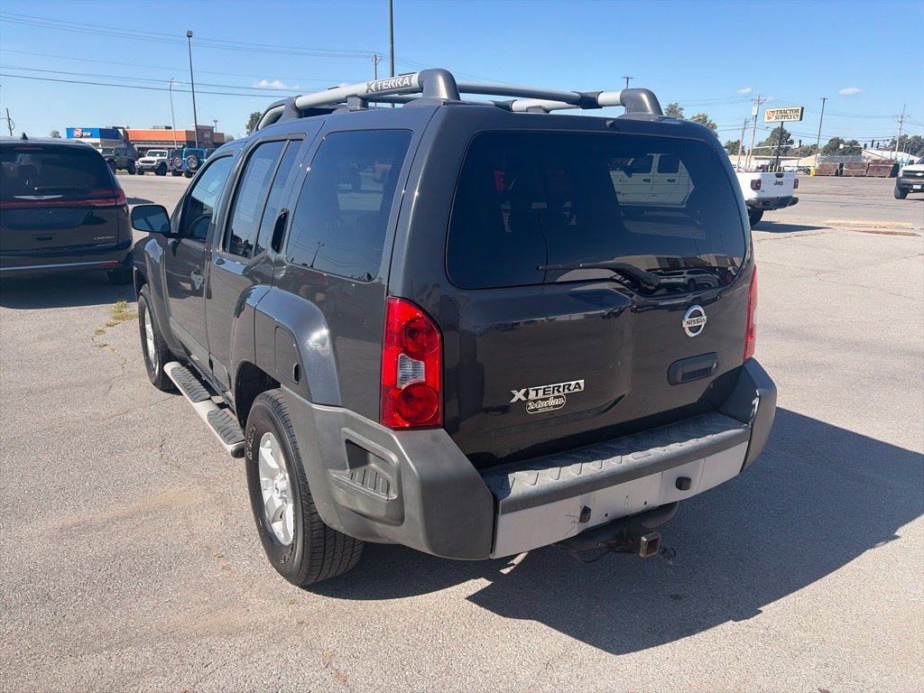 Used 2011 Nissan Xterra S w/ 4X2 Value Package RWD image 4