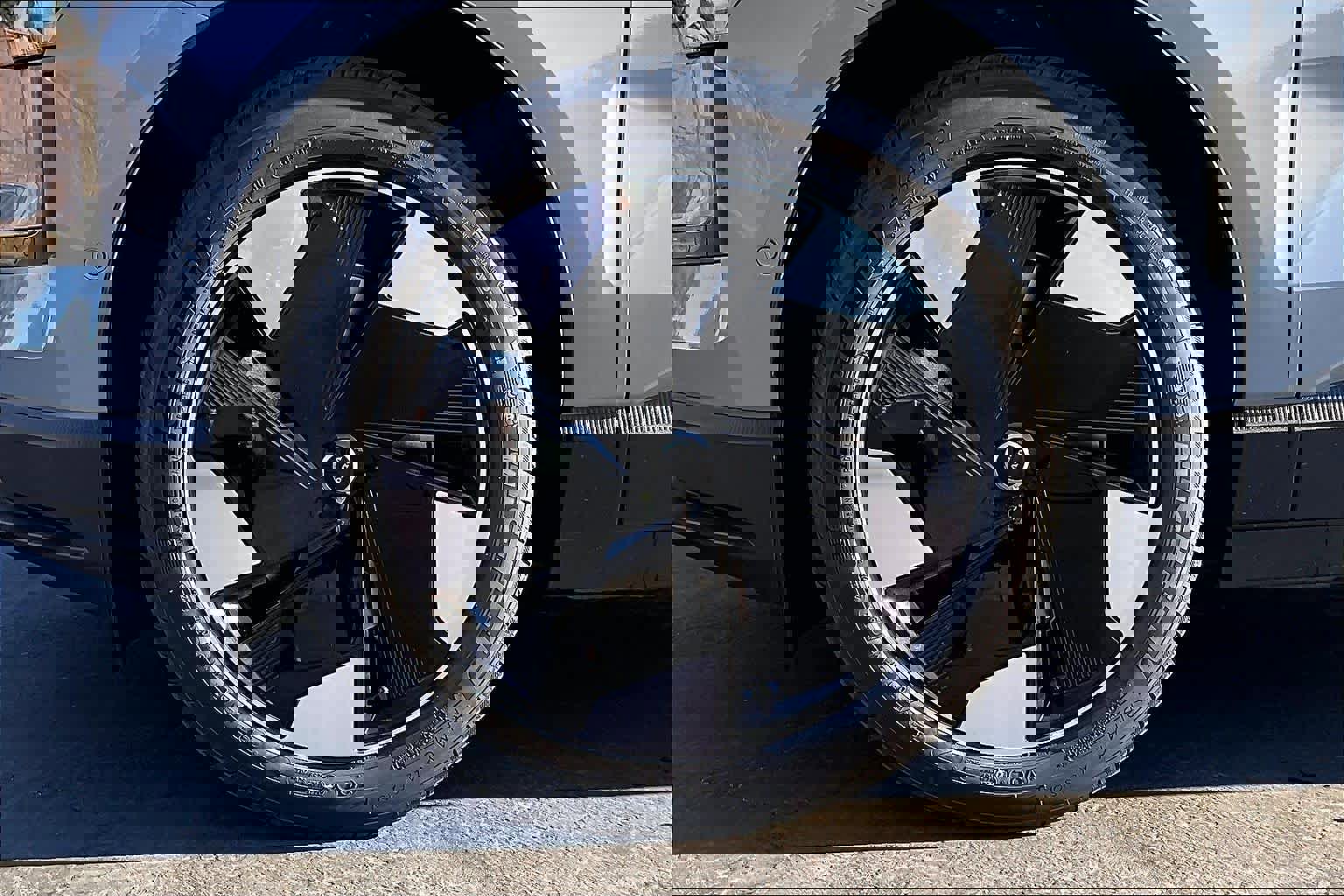 New 2026 Volvo EX30 Ultra image 14