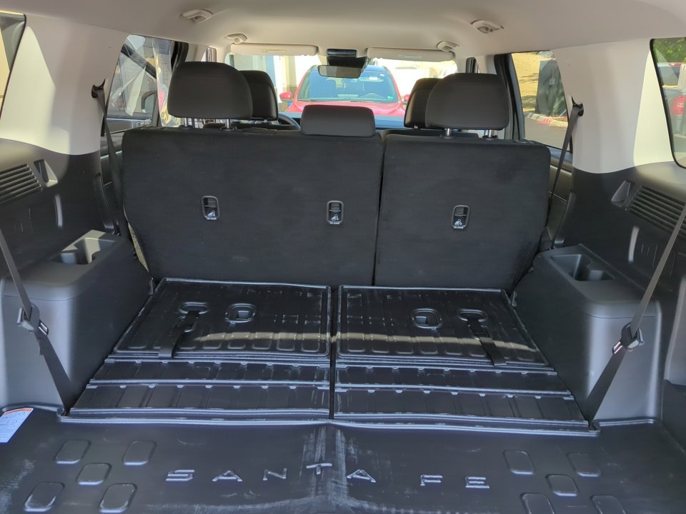 Used 2026 Hyundai Santa Fe SE AWD/4WD image 31