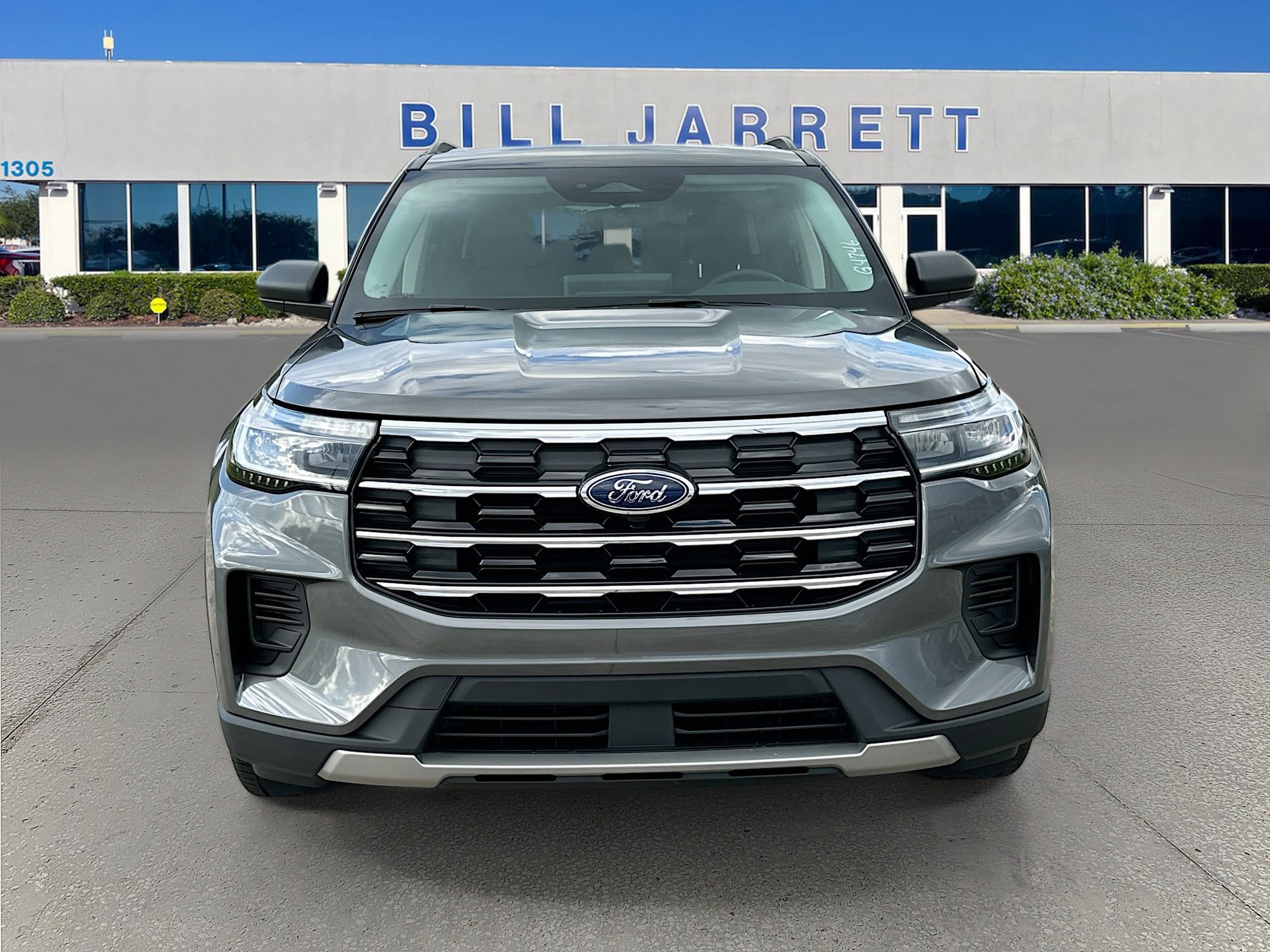 New 2026 Ford Explorer Active image 2