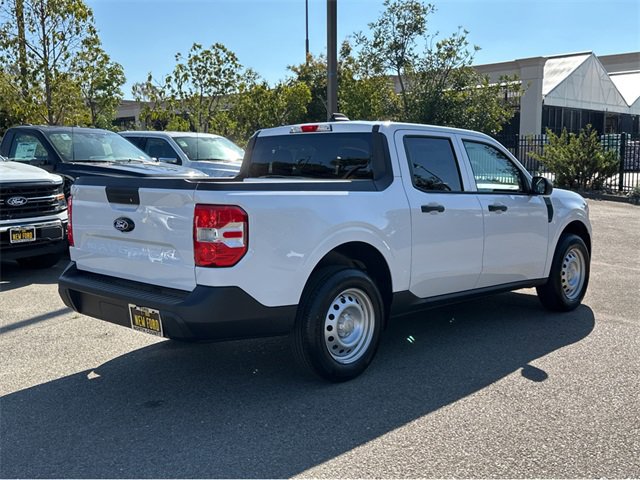 New 2025 Ford Maverick XL image 6