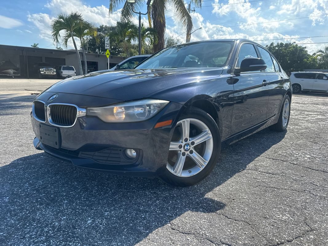 Used 2014 BMW 320i xDrive Sedan