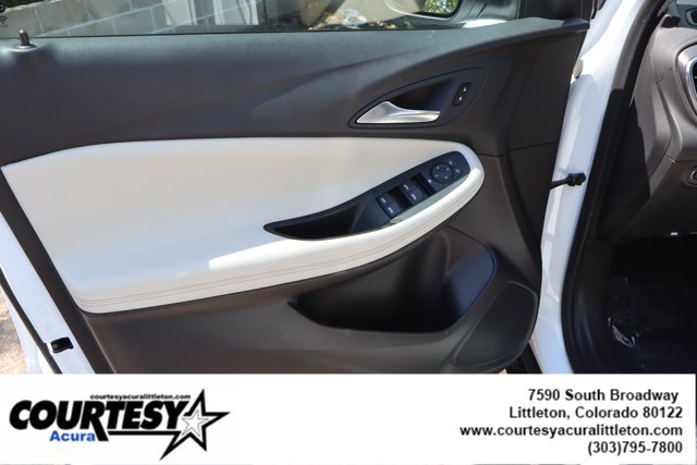 Used 2024 Buick Encore GX Sport Touring AWD/4WD image 22