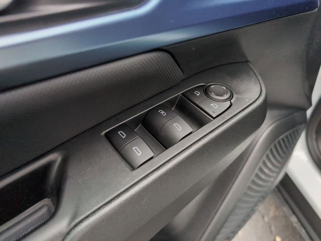 New 2025 Chevrolet Equinox EV LT image 15