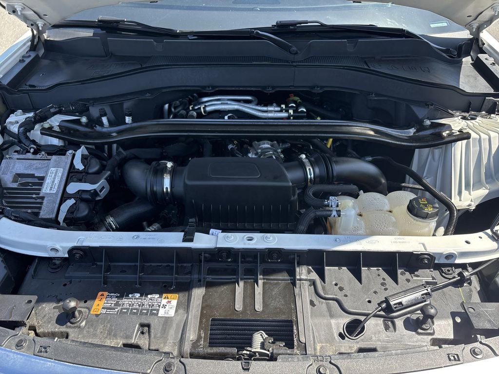 Used 2022 Ford Explorer Platinum w/ Equipment Group 601A image 18