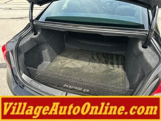 Used 2017 Chevrolet Impala LT FWD image 35