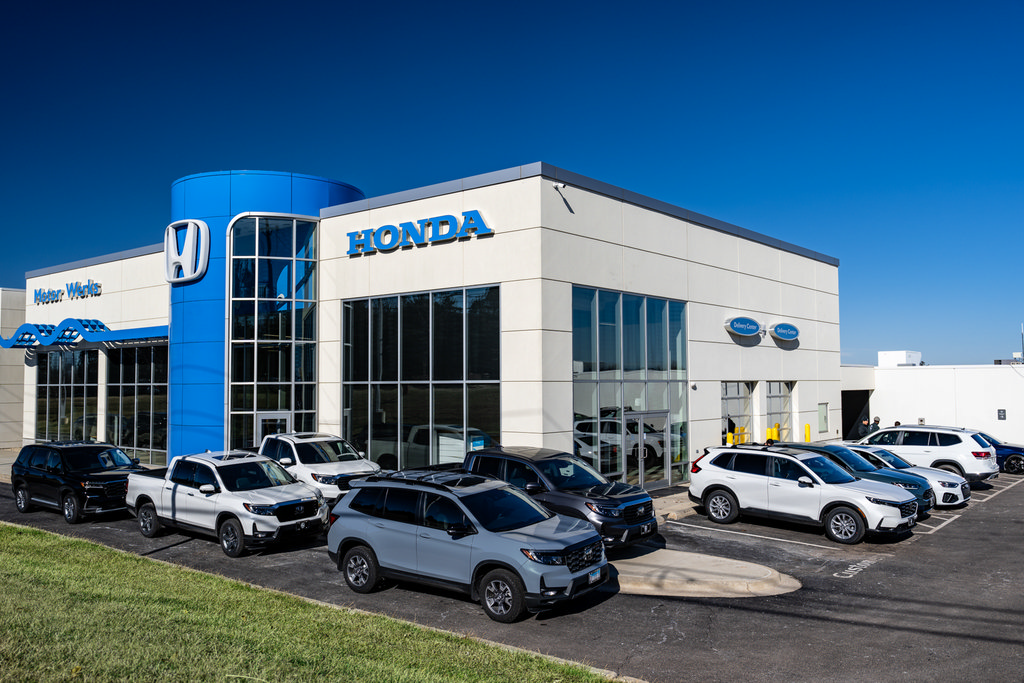 Used 2023 Honda Passport EX-L image 3
