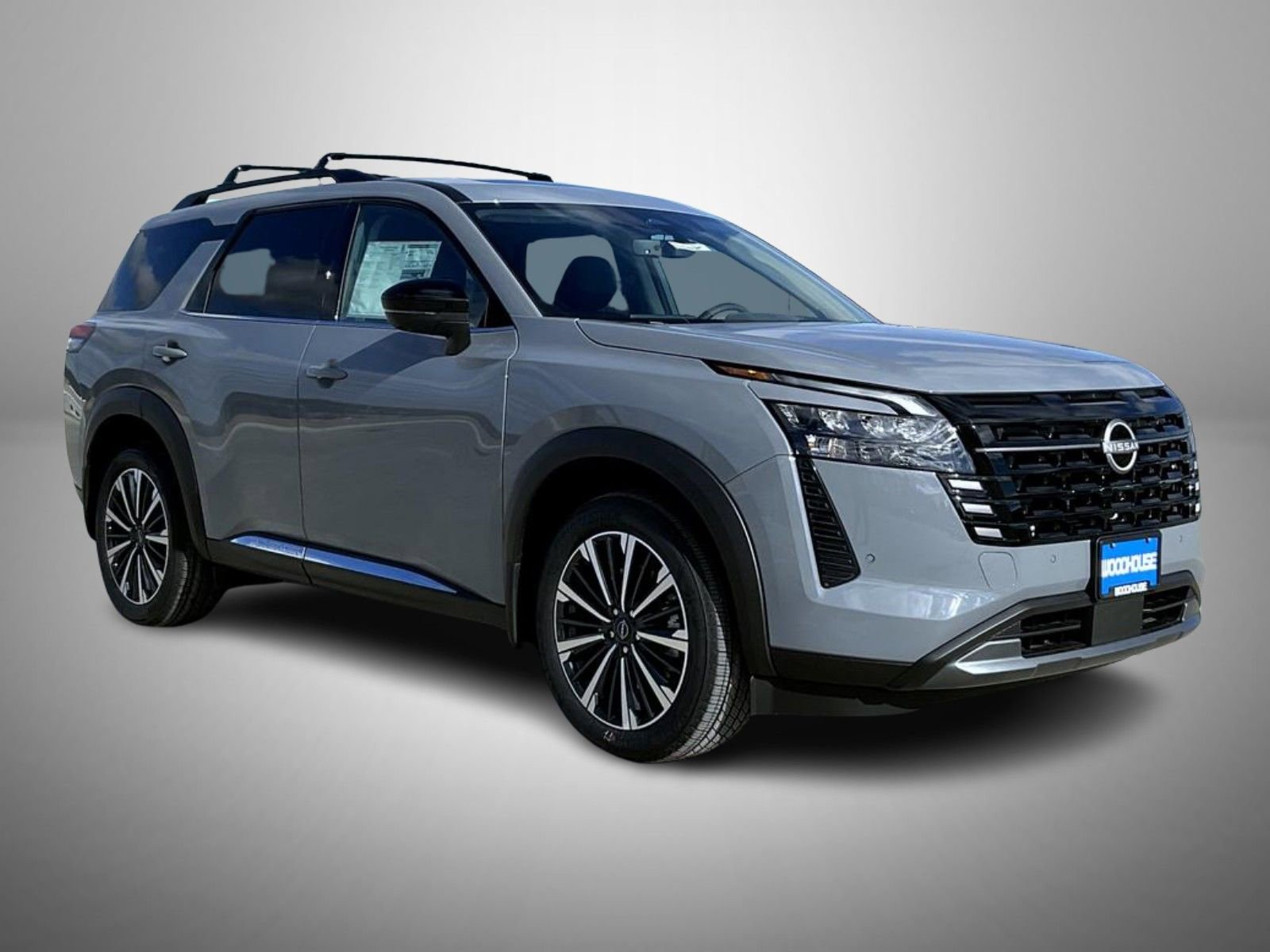 New 2026 Nissan Pathfinder Platinum image 3