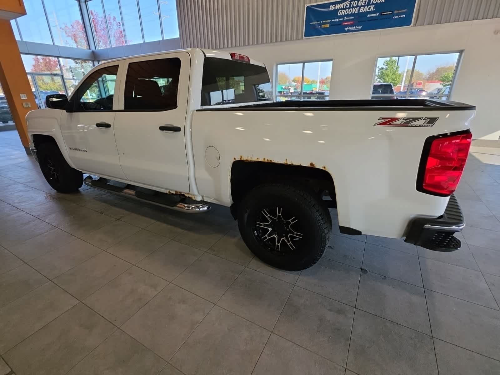 Used 2014 Chevrolet Silverado 1500 LT AWD/4WD image 12