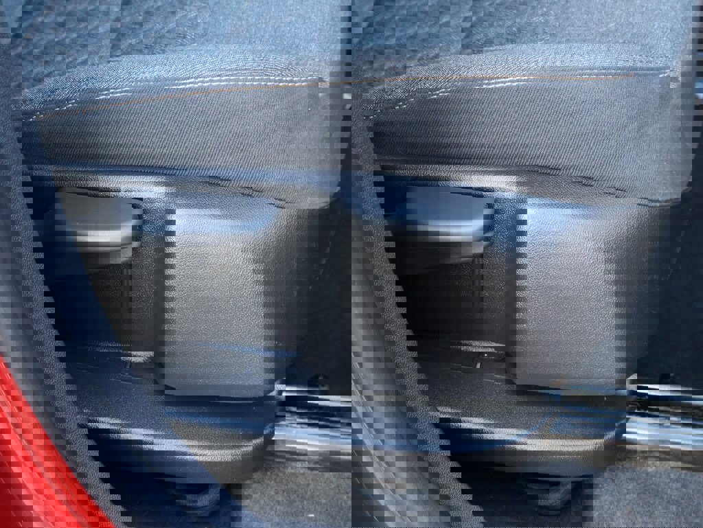 Used 2024 Chevrolet Equinox LT image 11