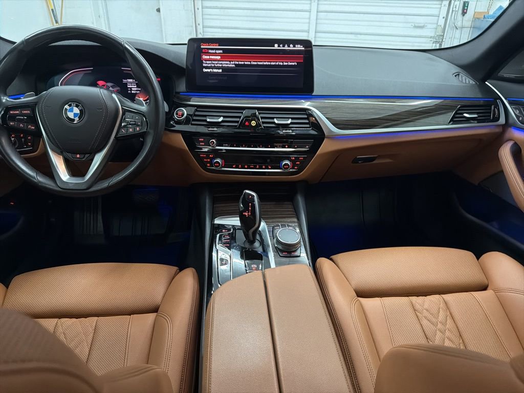 Used 2021 BMW 540i w/ Premium Package image 23