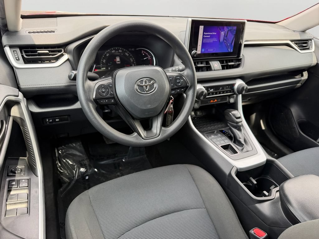 Used 2024 Toyota RAV4 LE AWD/4WD image 13