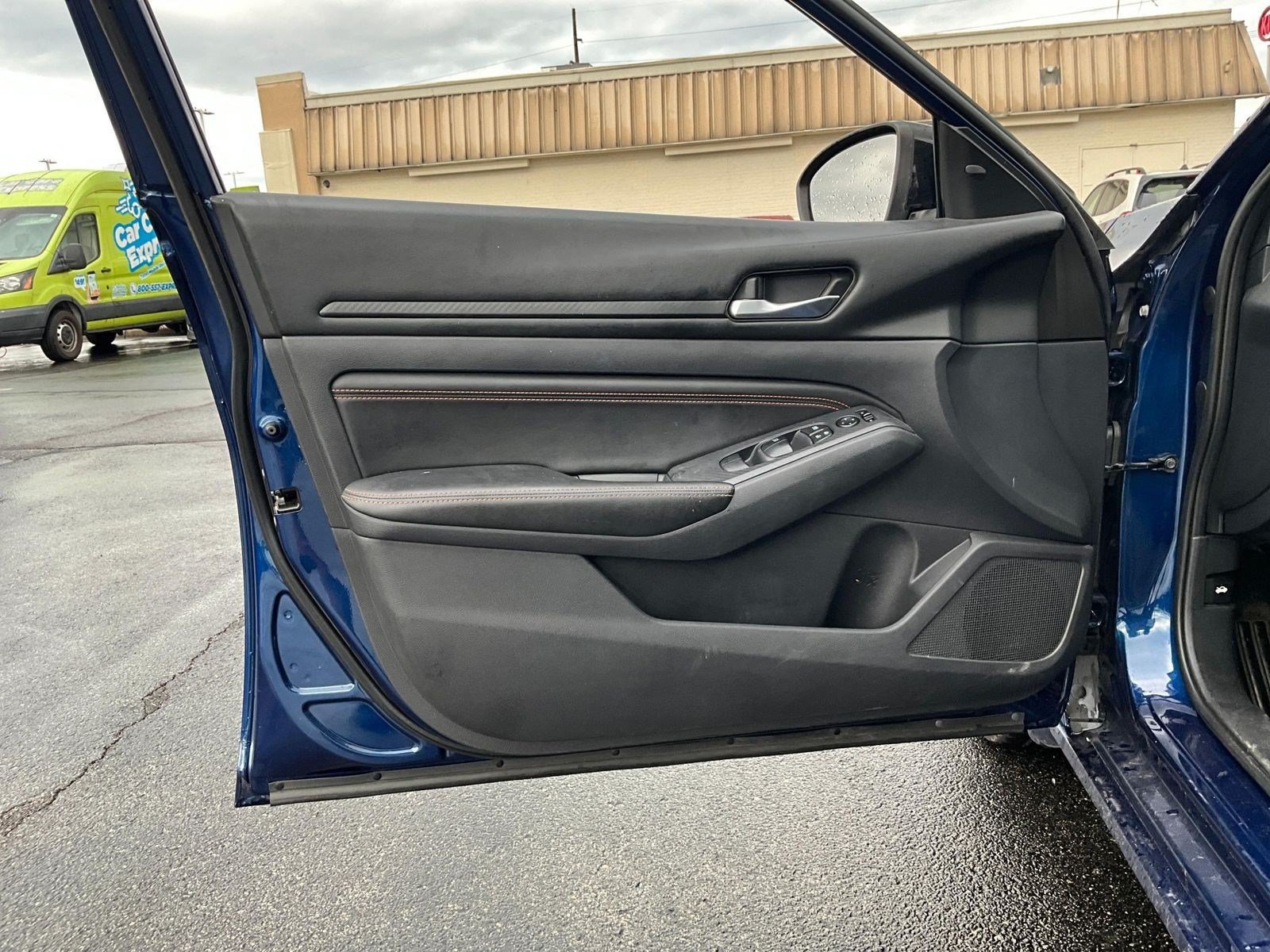 Used 2019 Nissan Altima 2.5 SR w/ SR Premium Package FWD image 18