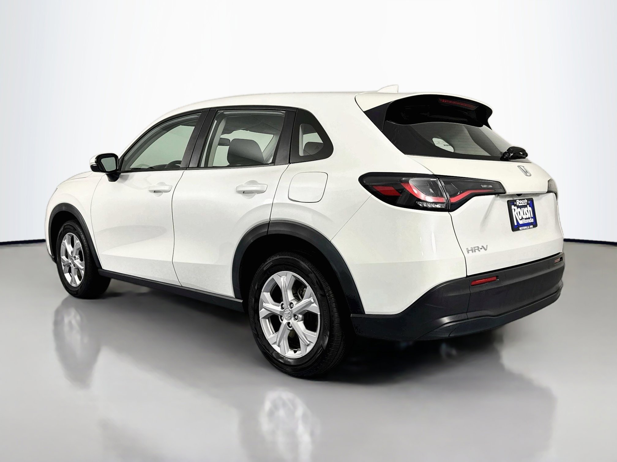 Certified 2023 Honda HR-V LX image 7