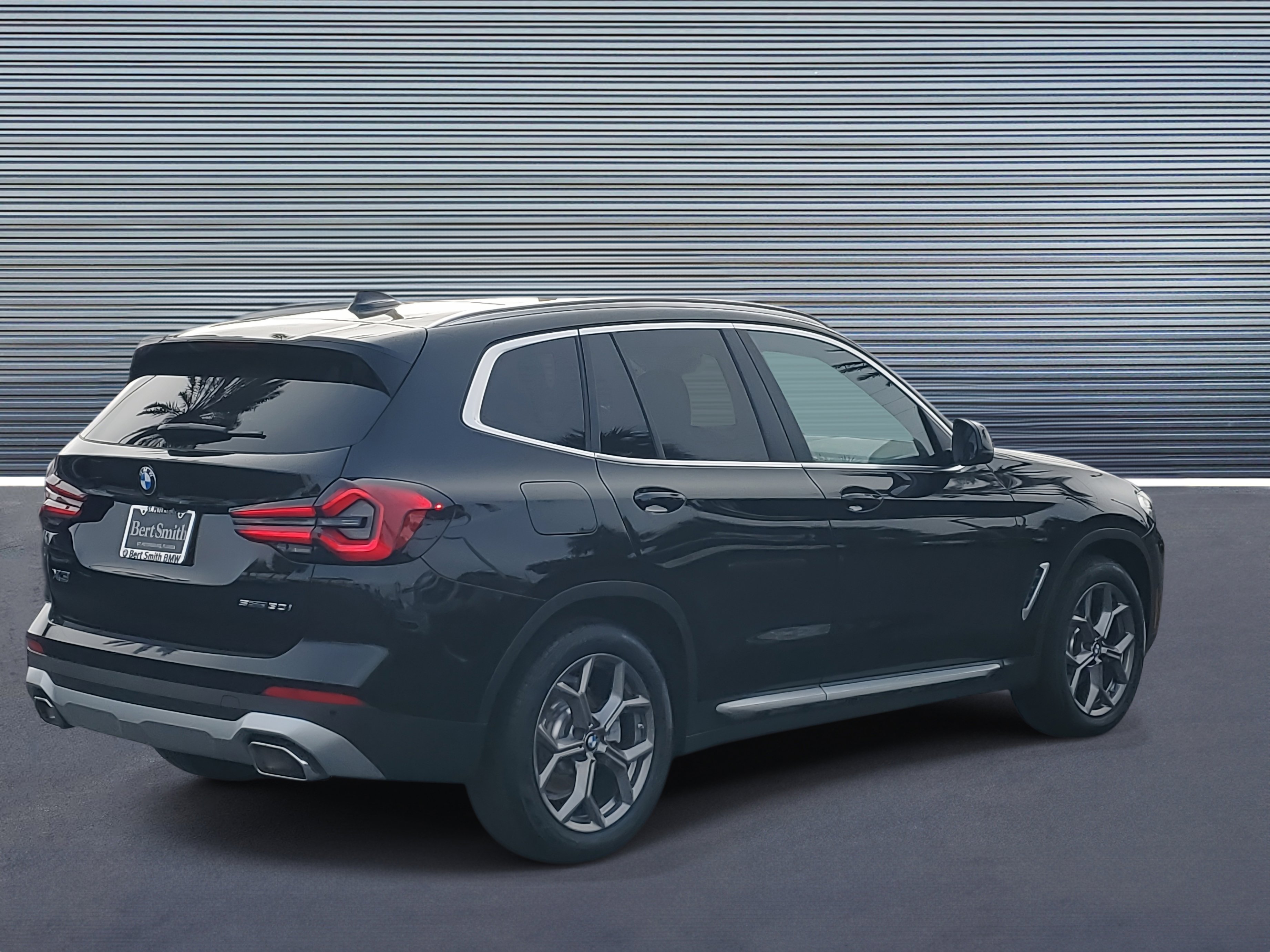 Used 2022 BMW X3 sDrive30i w/ Premium Package 2 (ZPA) image 3