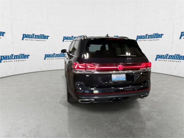 Used 2025 Volkswagen Atlas SE image 10