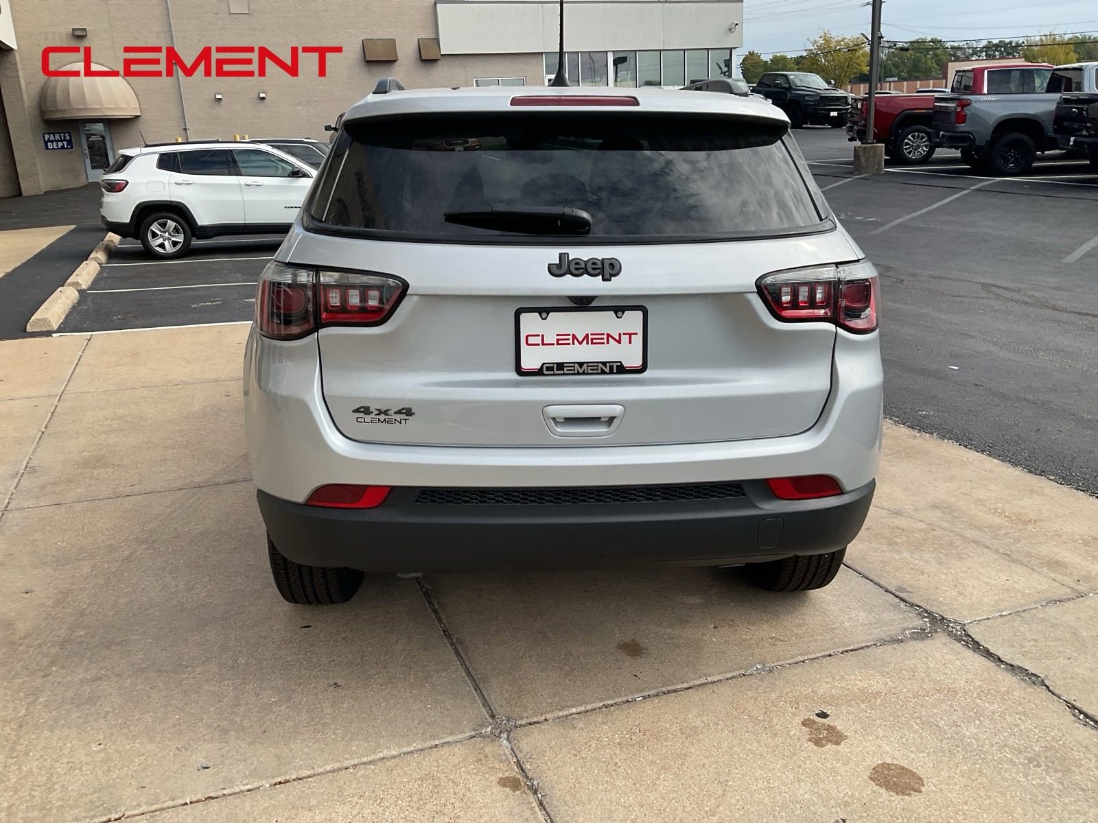 New 2026 Jeep Compass Latitude image 6