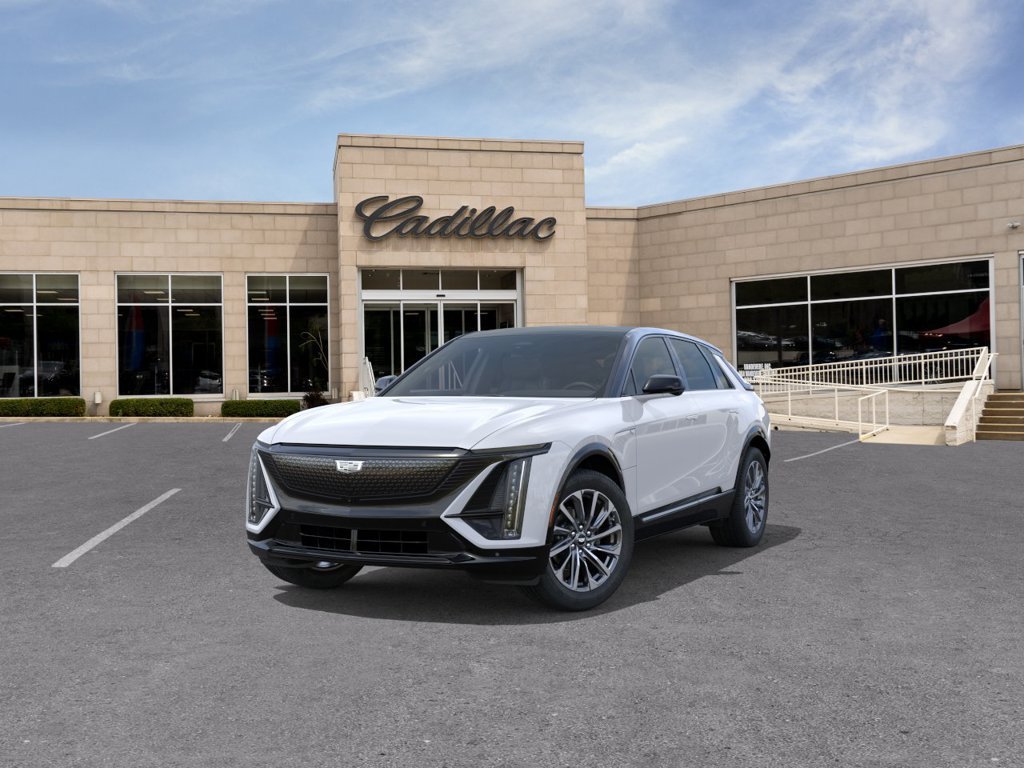 New 2027 Cadillac Lyriq Sport w/ LPO, Floor Liner Package AWD/4WD image 10