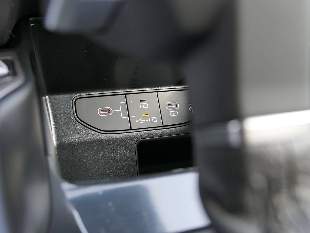 New 2026 Kia Sorento S FWD image 47