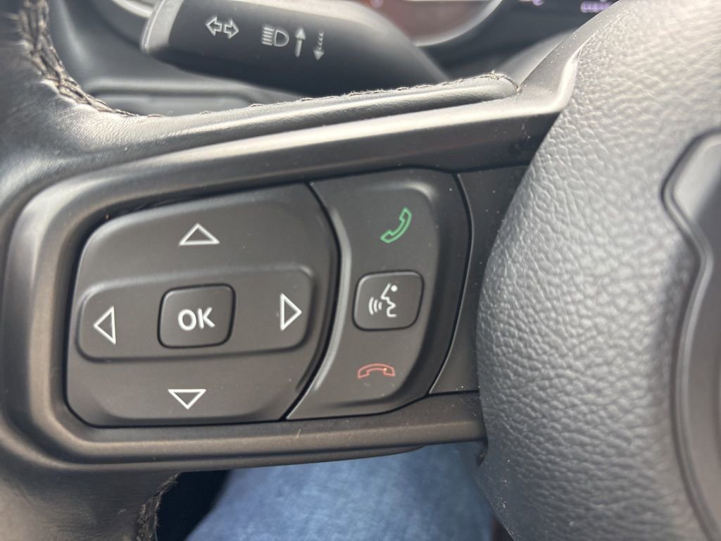 Used 2023 Jeep Gladiator Willys image 47