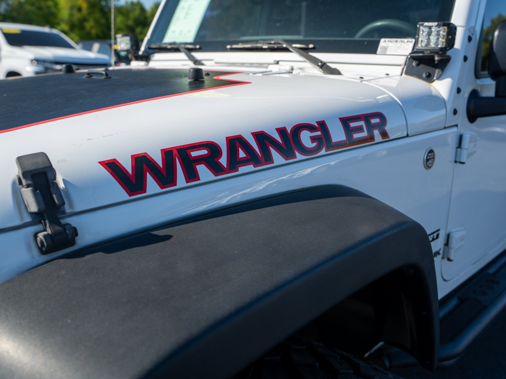 Used 2018 Jeep Wrangler Unlimited Sport w/ LED Lighting Group AWD/4WD image 34